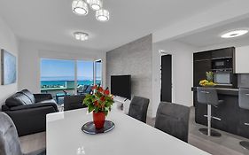 Luxury Sea View Apartment Sunrise
